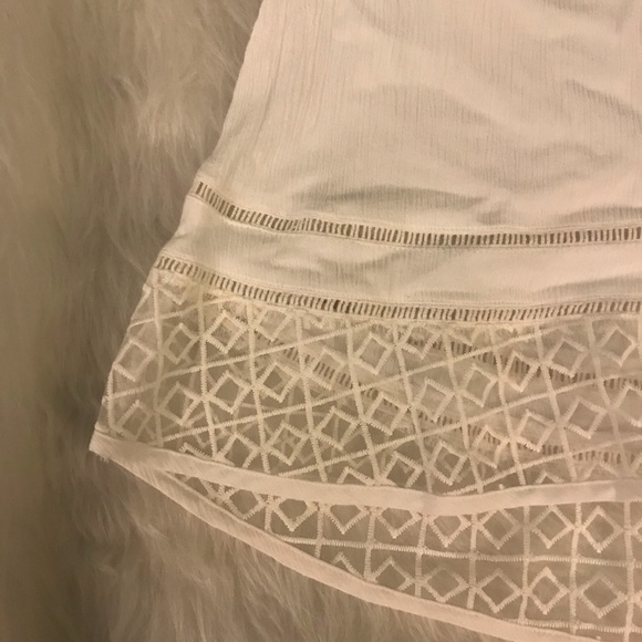 Solitaire by Ravi Khosla Laced White Top - Picture 3 of 8